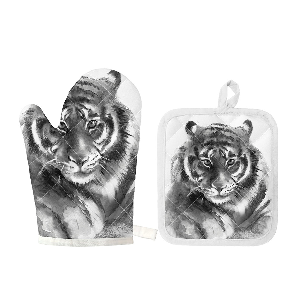 Monochrome Watercolor White Tiger Print Oven Mitt And Pot Holder Set
