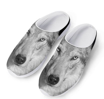 Monochrome Wolf Print Mesh Casual Shoes