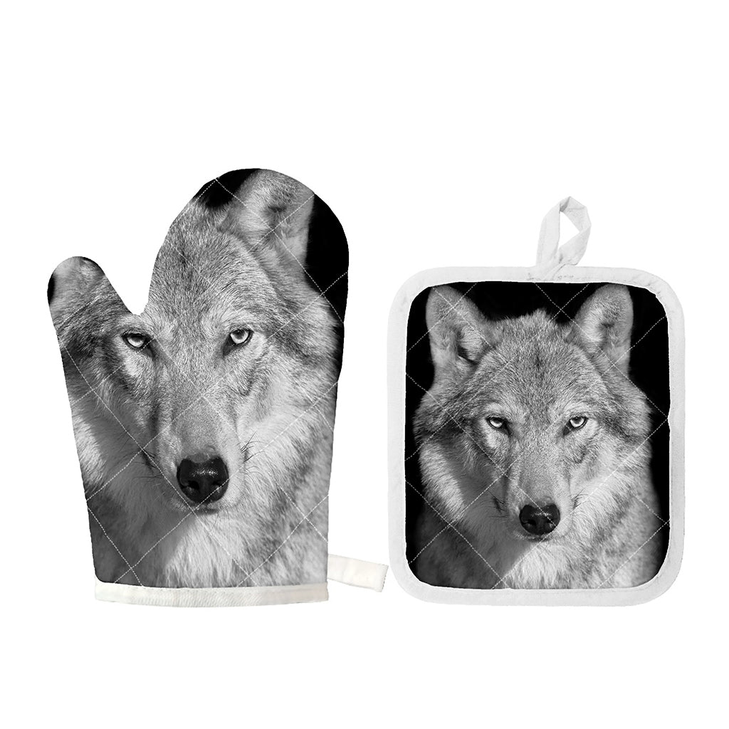Monochrome Wolf Print Oven Mitt And Pot Holder Set