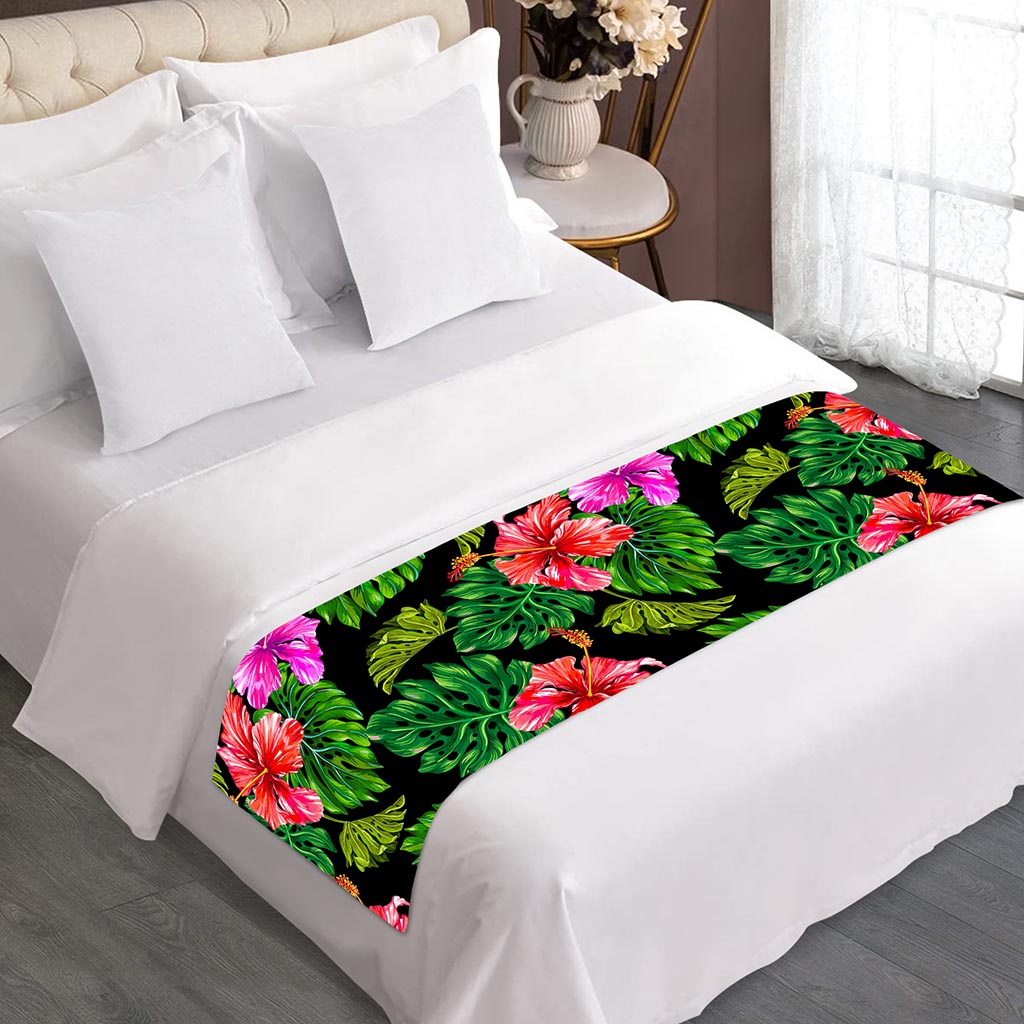 Monstera Hibiscus Hawaii Pattern Print Bed Runner