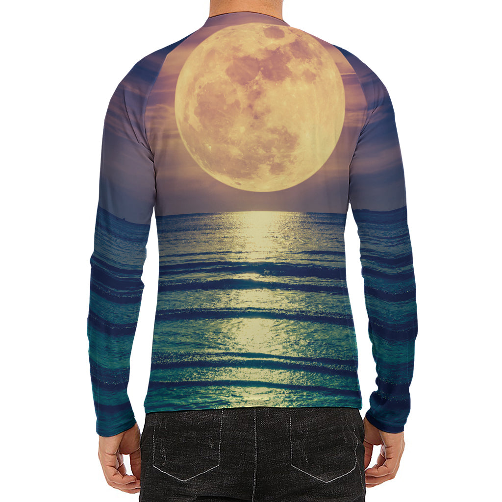 Moon Beach Print Men's Long Sleeve Rash Guard