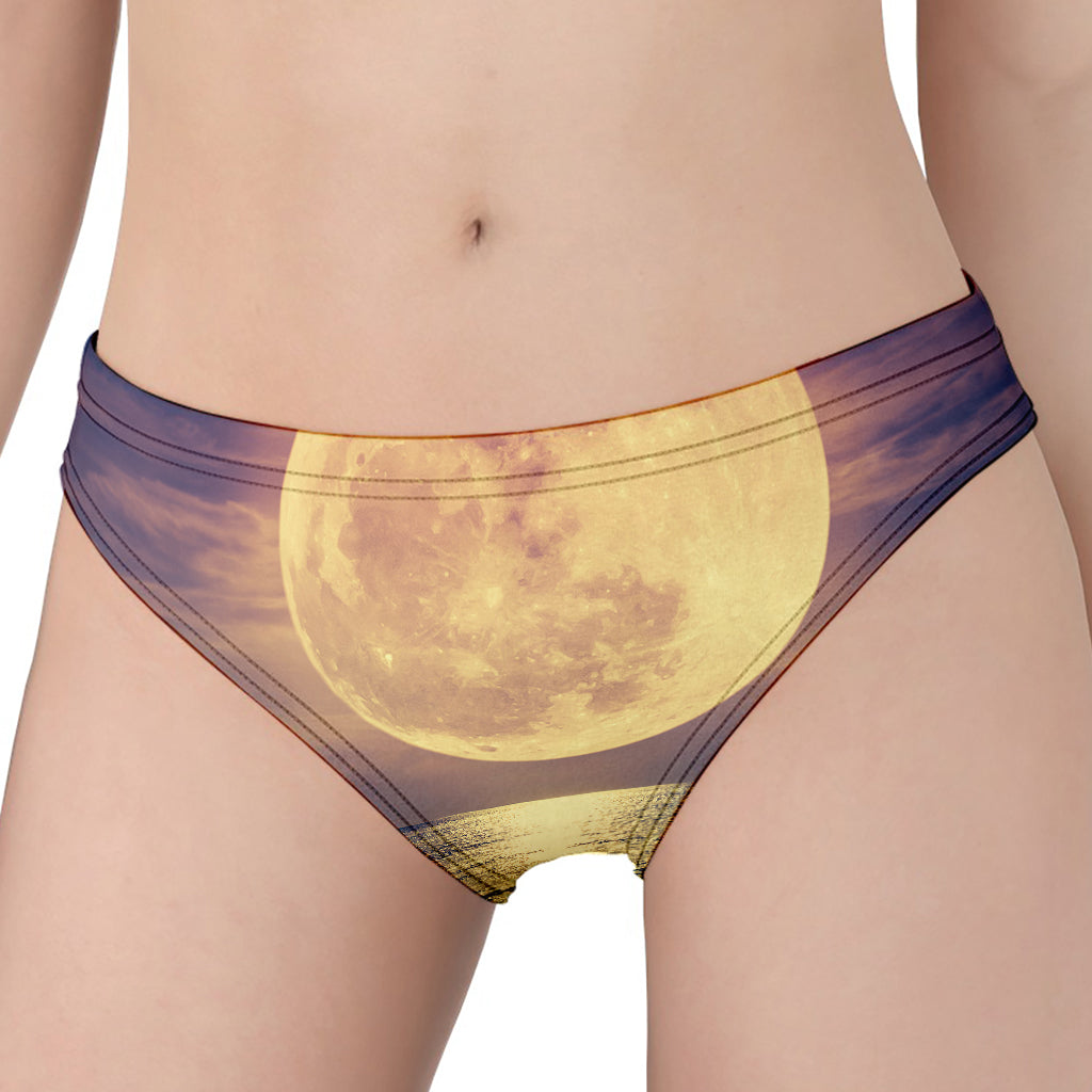 Moon Beach Print Women's Panties