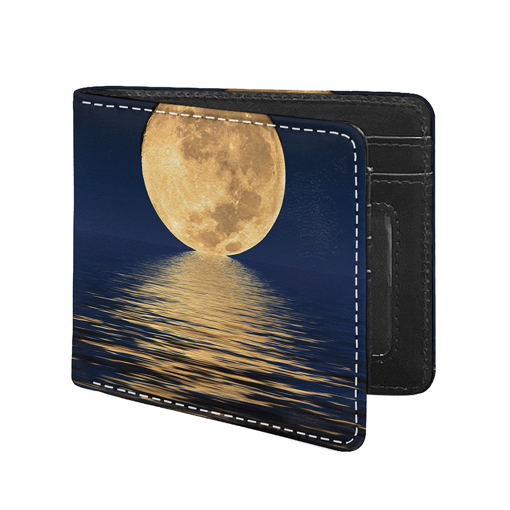 Moonlight On The Sea Print Bifold Wallet