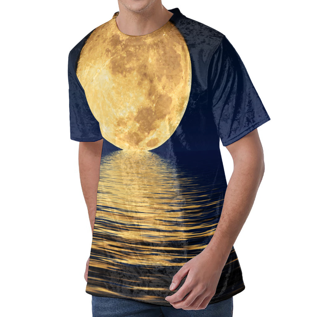 Moonlight On The Sea Print Men's Velvet T-Shirt