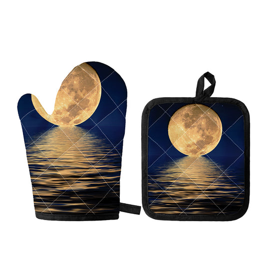 Moonlight On The Sea Print Oven Mitt And Pot Holder Set