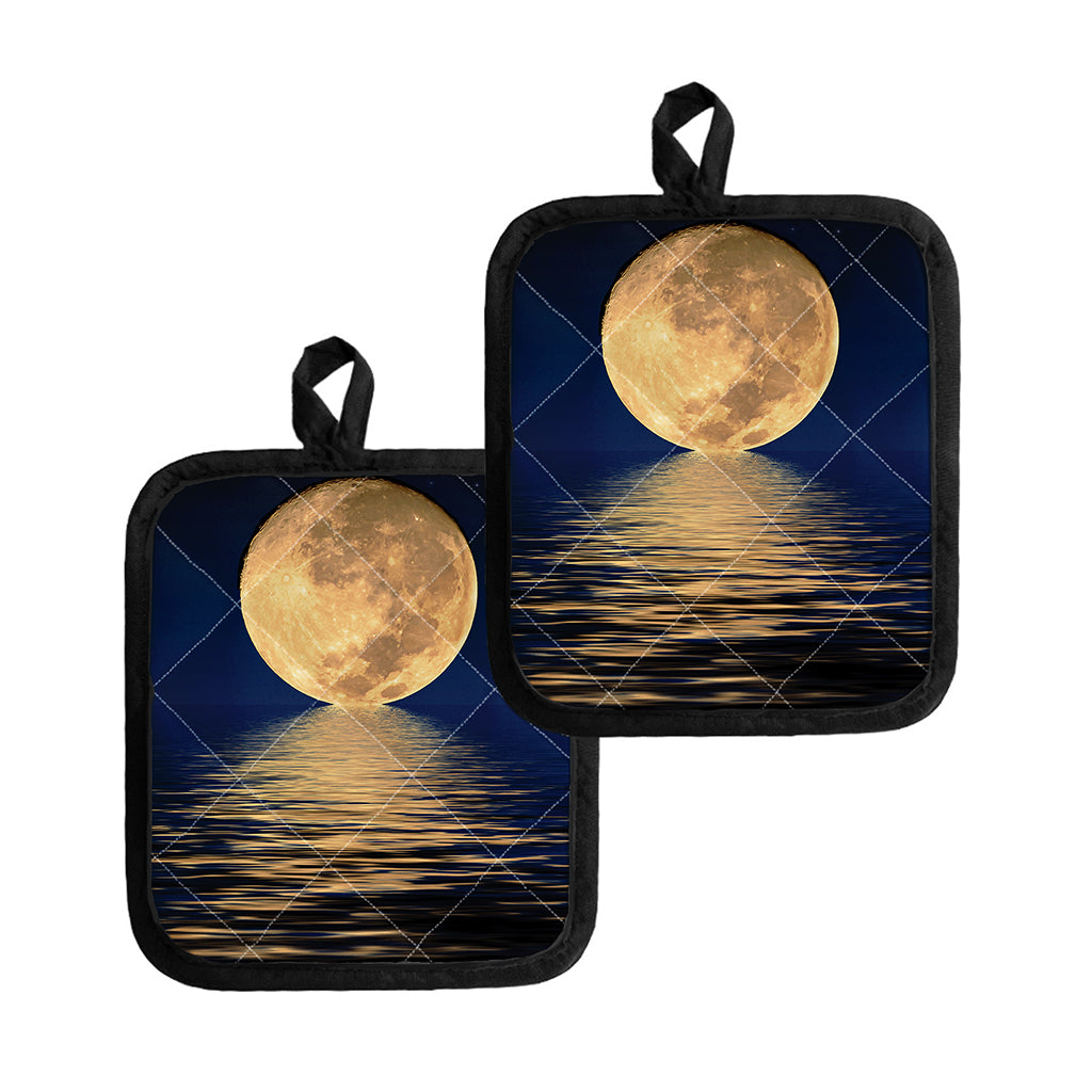 Moonlight On The Sea Print Pot Holders