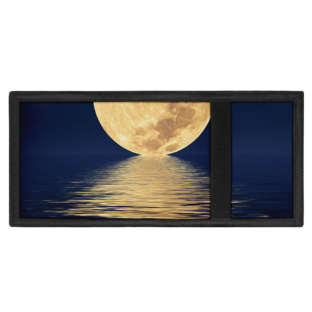 Moonlight On The Sea Print Trifold Wallet