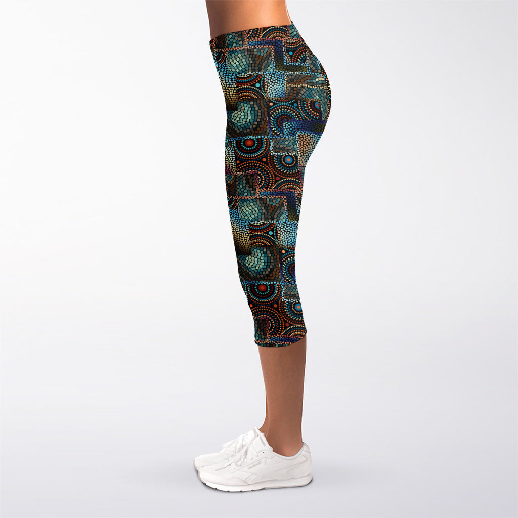 Mosaic Patchwork Pattern Print Women's Capri Leggings
