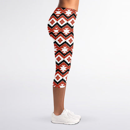 Native American Indian Pattern Print Women's Capri Leggings
