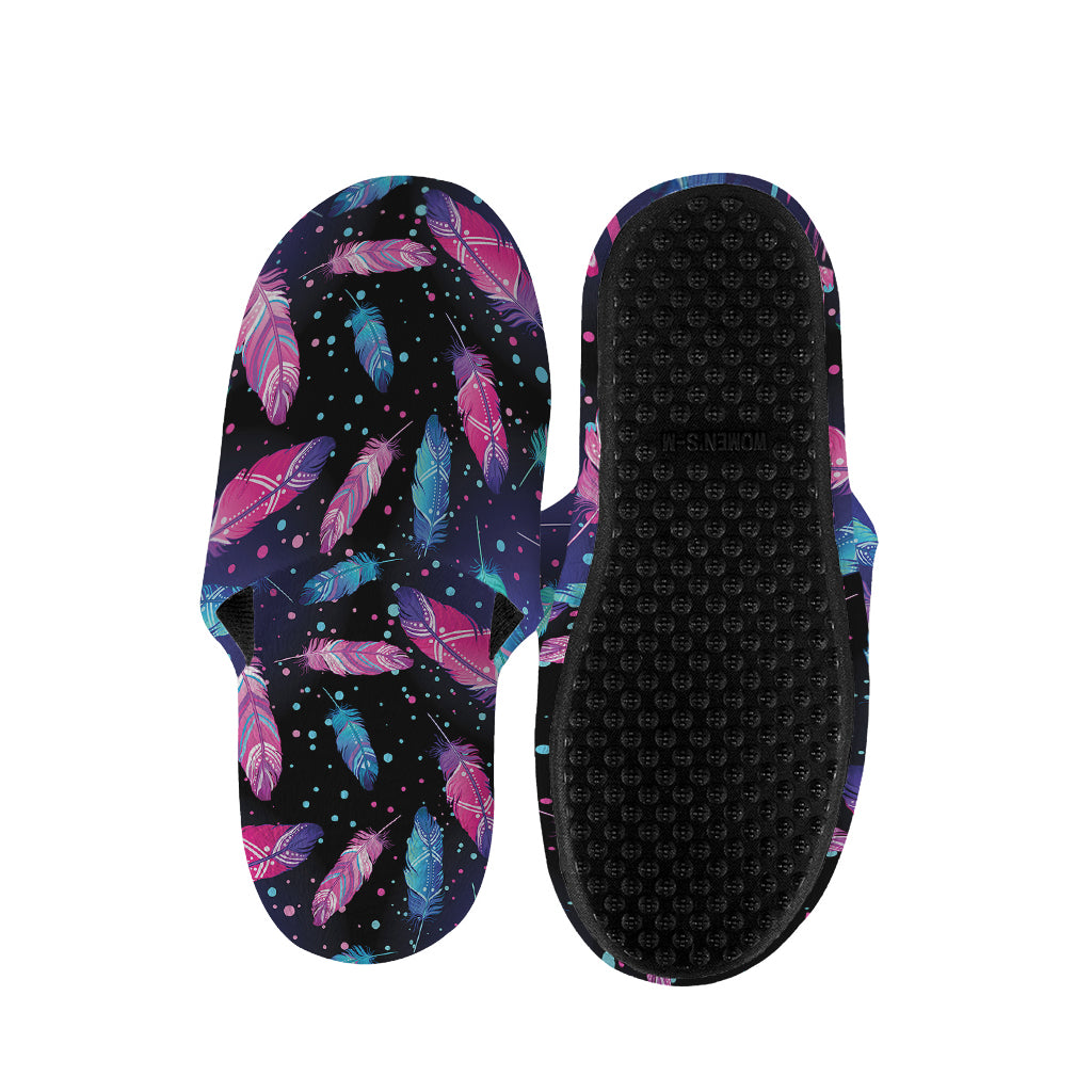 Native Feather Pattern Print Slippers