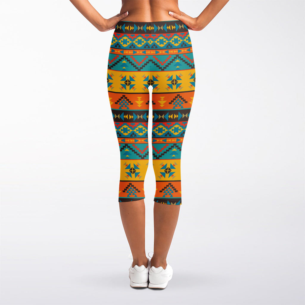 Native Indian Inspired Pattern Print Women's Capri Leggings
