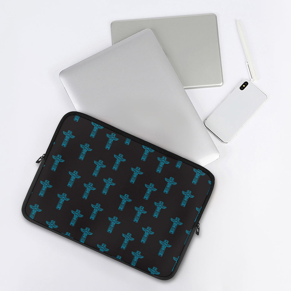 Native Totem Pattern Print Laptop Sleeve