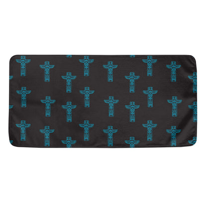 Native Totem Pattern Print Towel