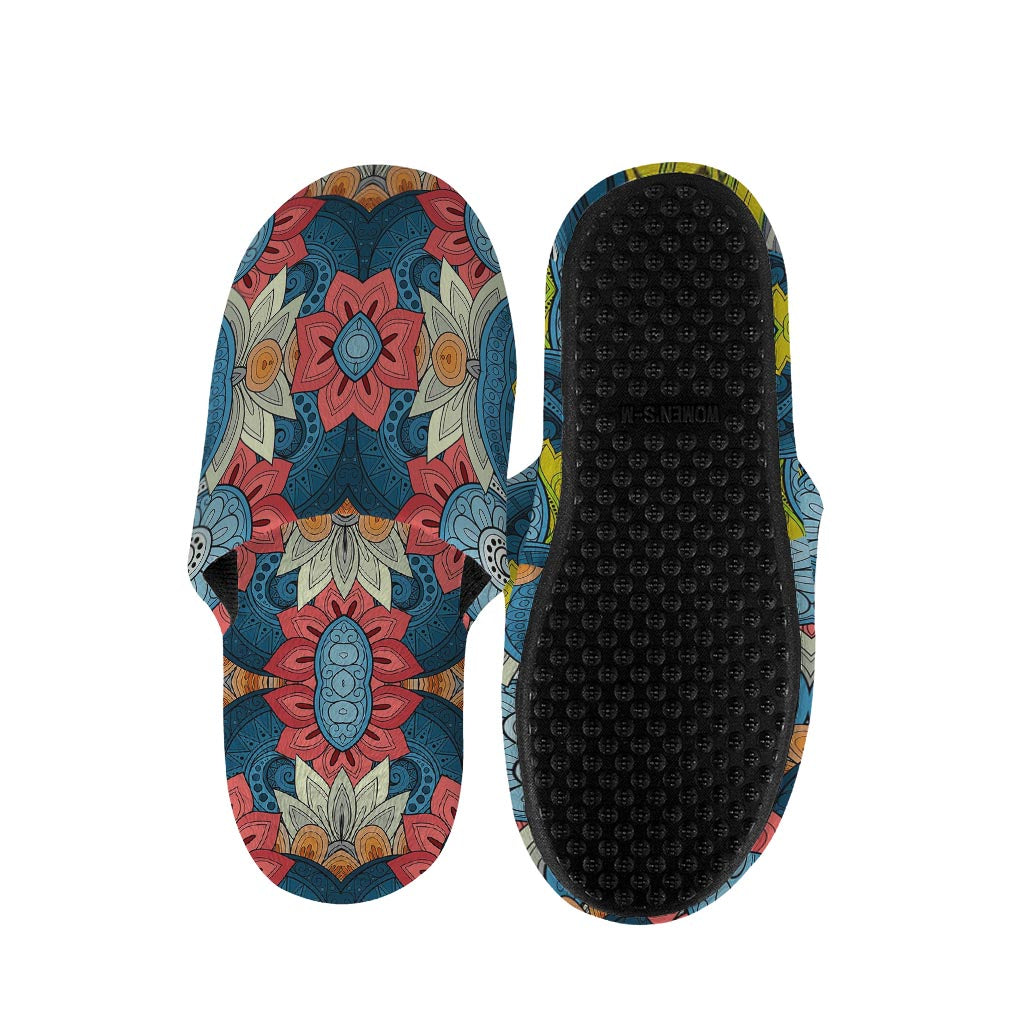 Native Tribal Bohemian Pattern Print Slippers