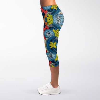 Native Tribal Bohemian Pattern Print Women's Capri Leggings