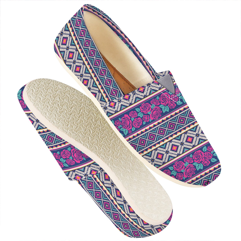 Native Tribal Ethnic Rose Pattern Print Casual Shoes