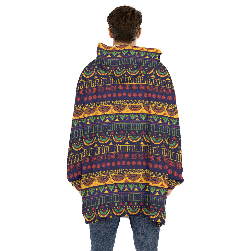 Native Tribal Indian Pattern Print Hoodie Blanket
