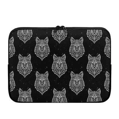 Native Tribal Wolf Pattern Print Laptop Sleeve