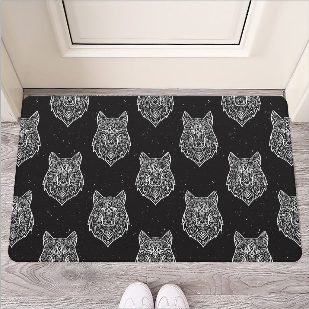 Native Tribal Wolf Pattern Print Rubber Doormat