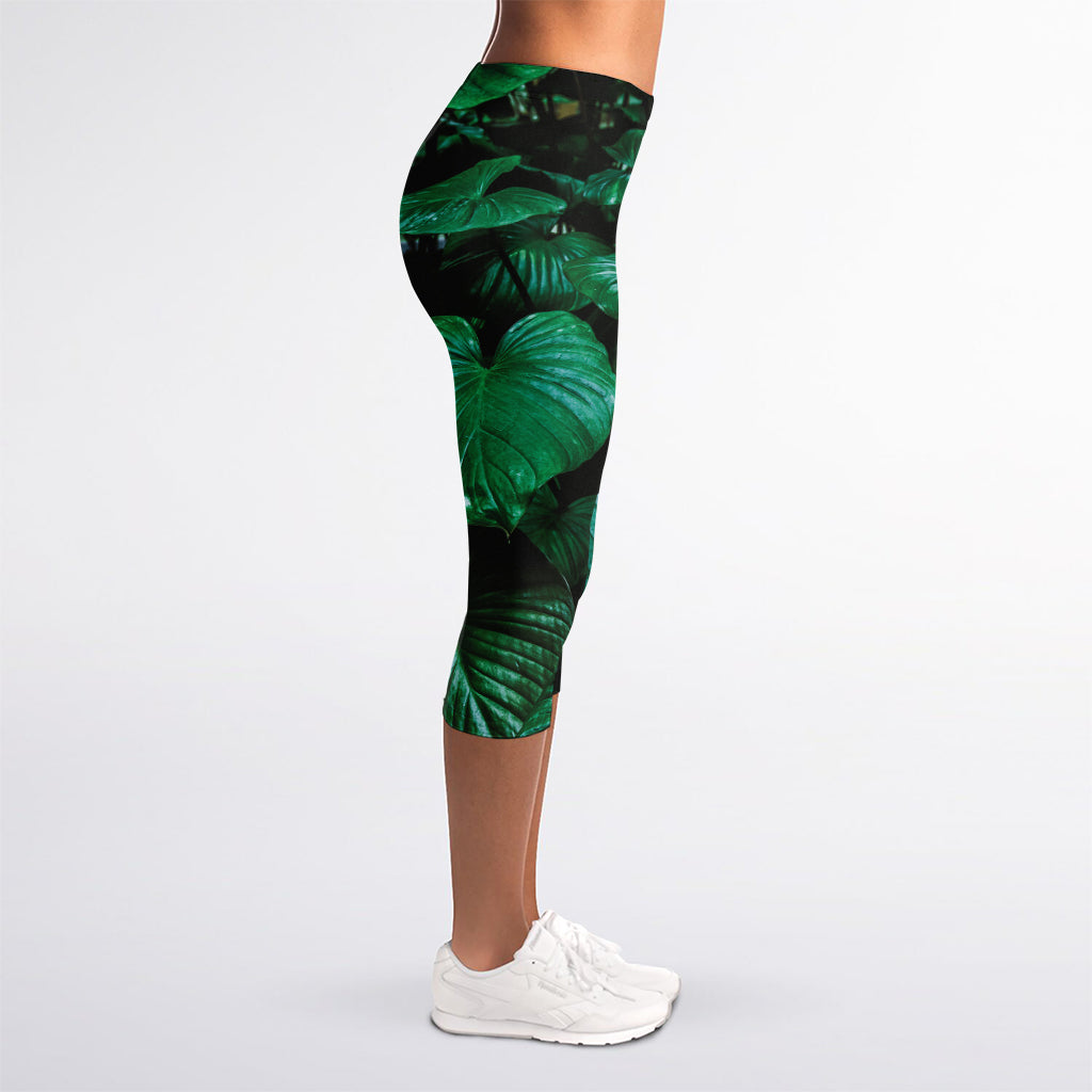 Natural Tropical Leaf Print Women's Capri Leggings