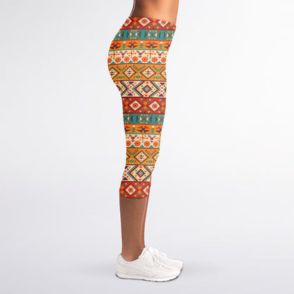 Navajo Native Pattern Print Women's Capri Leggings