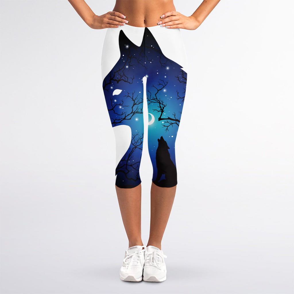 Night Forest Wolf Spirit Print Women's Capri Leggings
