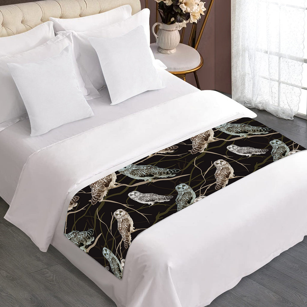 Night Owl Pattern Print Bed Runner