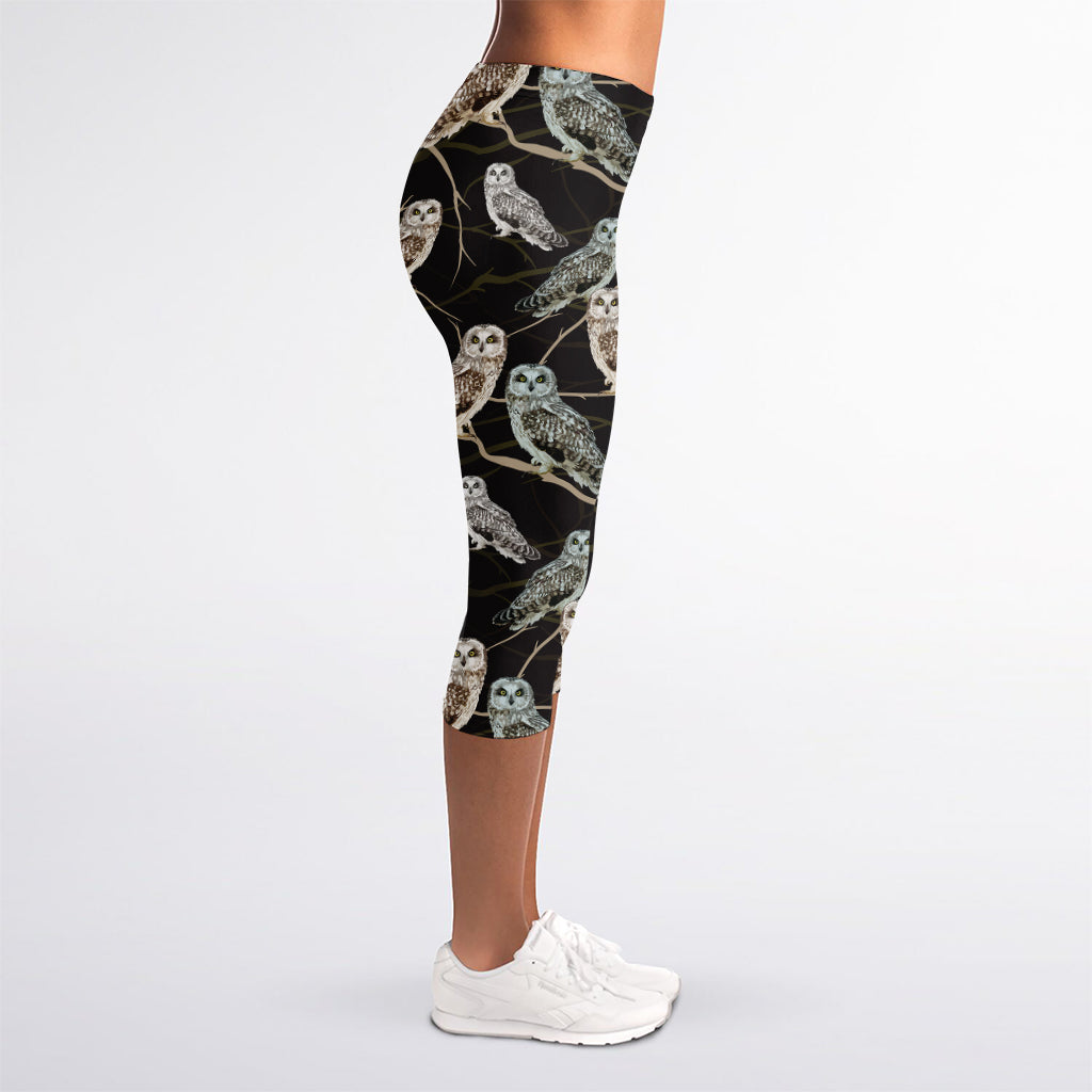 Night Owl Pattern Print Women's Capri Leggings
