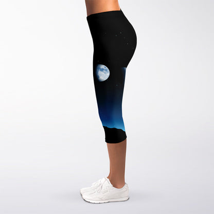 Night Sky And Moon Phase Print Women's Capri Leggings