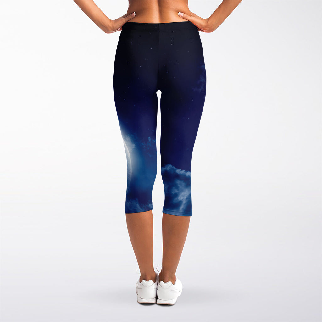 Night Sky Full Moon Print Women's Capri Leggings