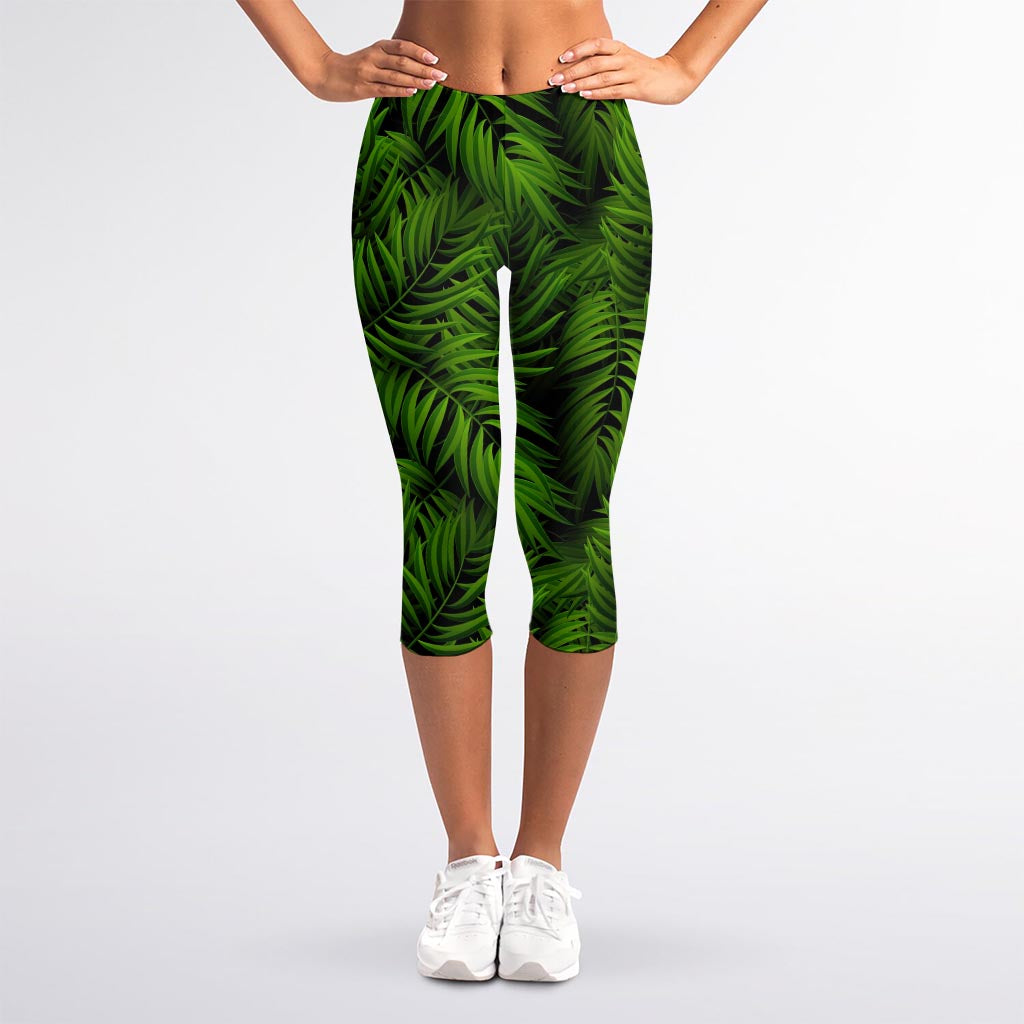 Night Tropical Palm Leaf Pattern Print Women's Capri Leggings