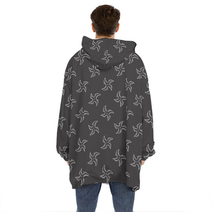 Ninja Shuriken Pattern Print Hoodie Blanket