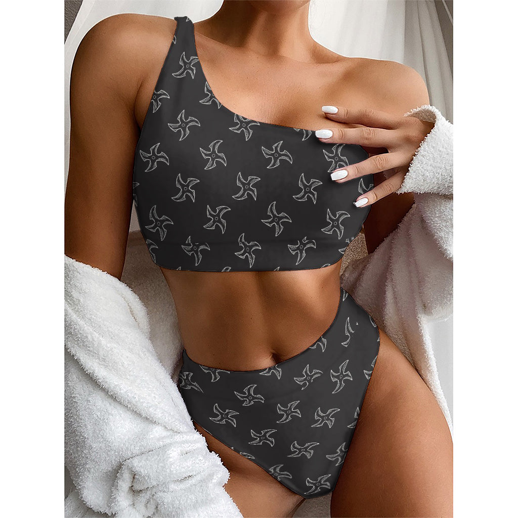 Ninja Shuriken Pattern Print One Shoulder Bikini Top
