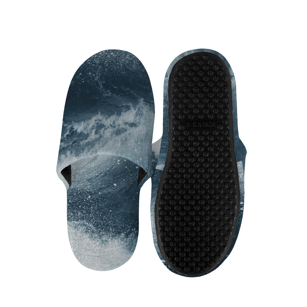 Ocean Wave Print Slippers