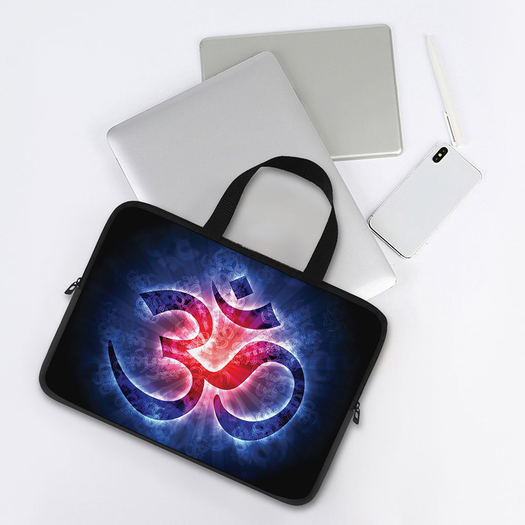 Om Sign Print Laptop Sleeve With Handle