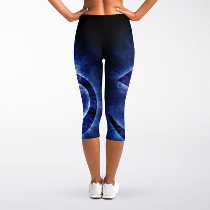 Om Sign Print Women's Capri Leggings