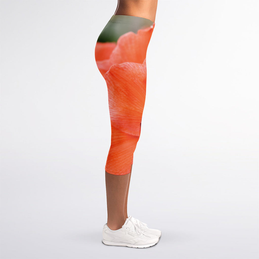 Orange Amaryllis Print Women's Capri Leggings