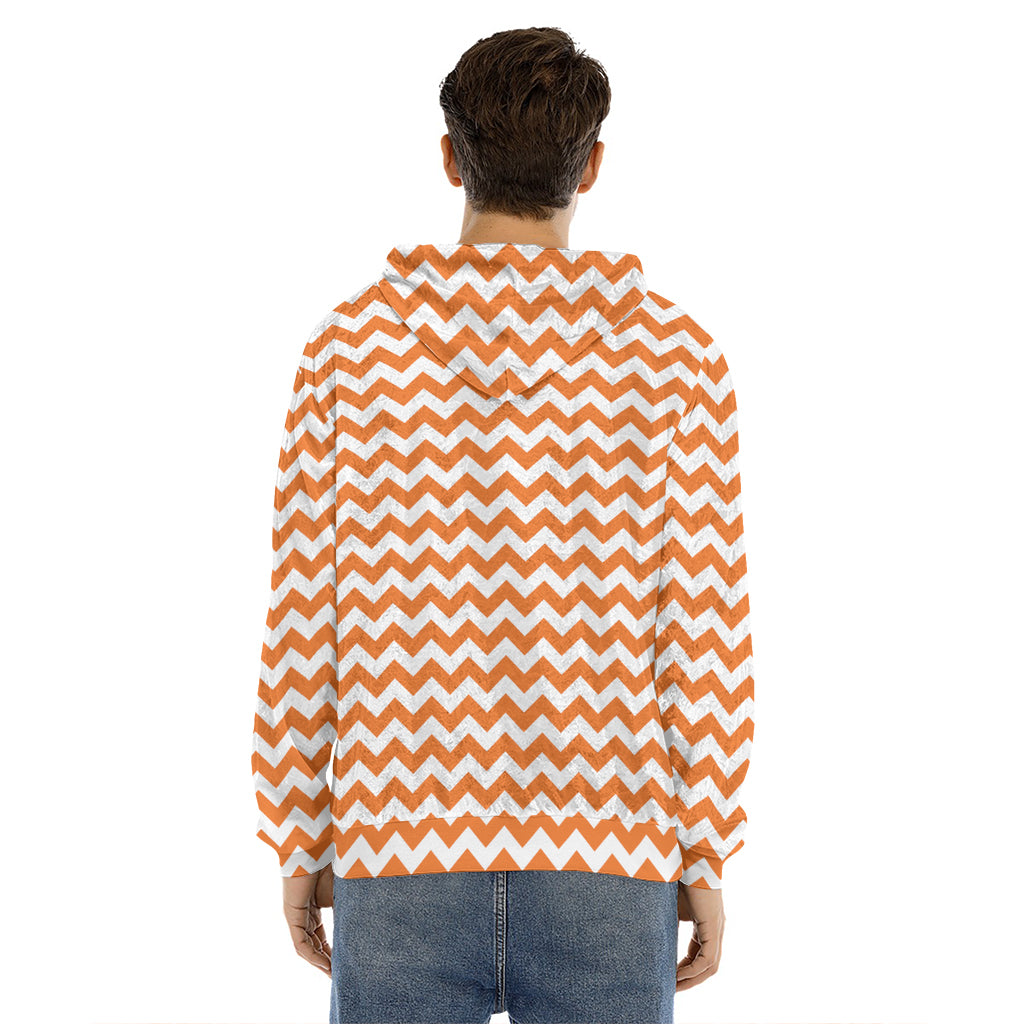 Orange And White Chevron Pattern Print Men's Velvet Pullover Hoodie