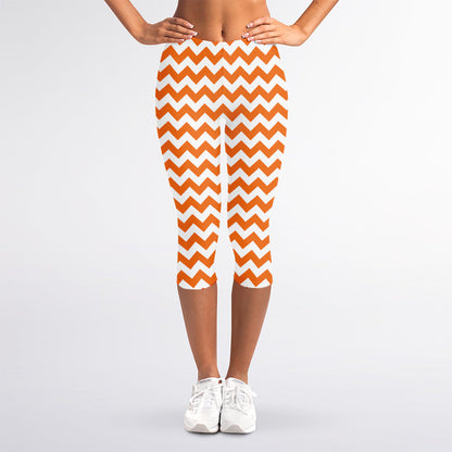 Orange And White Chevron Pattern Print Women's Capri Leggings