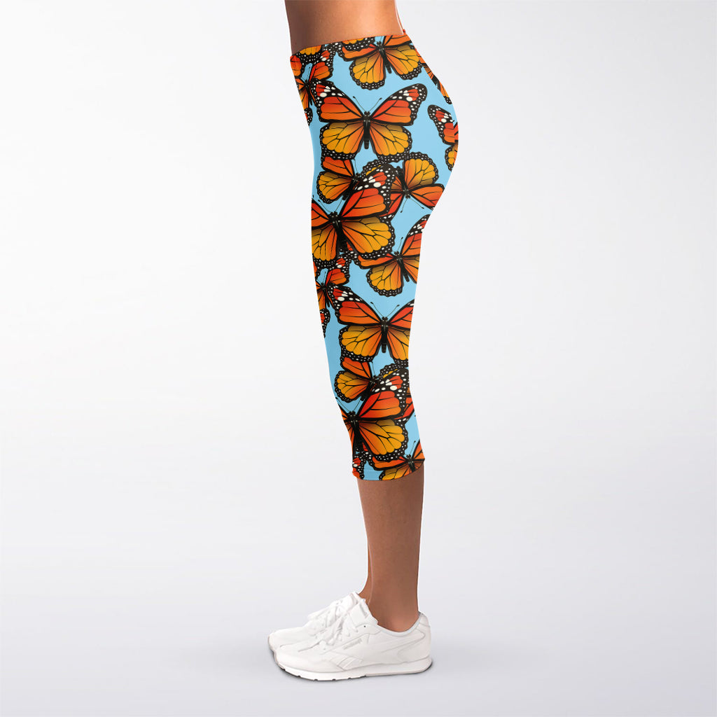 Orange Monarch Butterflies Pattern Print Women's Capri Leggings
