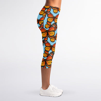 Orange Monarch Butterflies Pattern Print Women's Capri Leggings