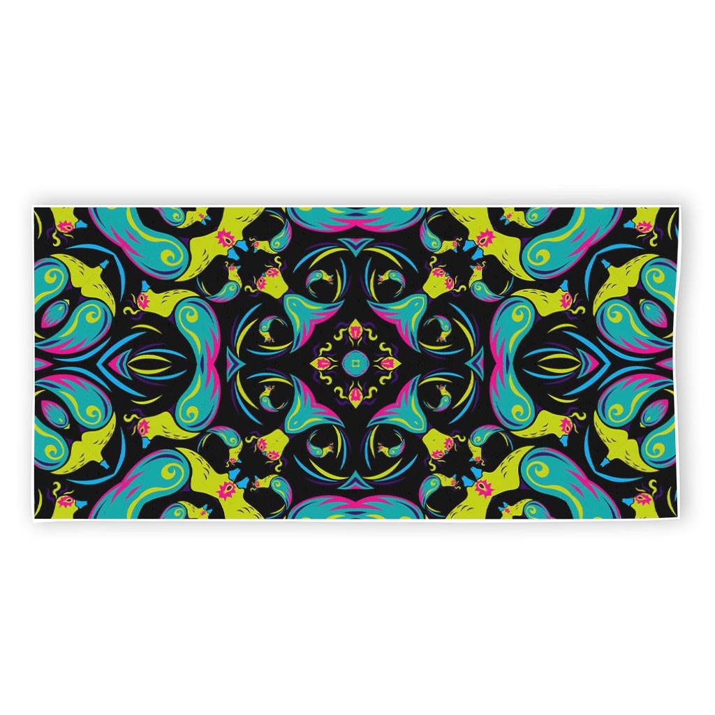 Ornament Psychedelic Trippy Print Beach Towel