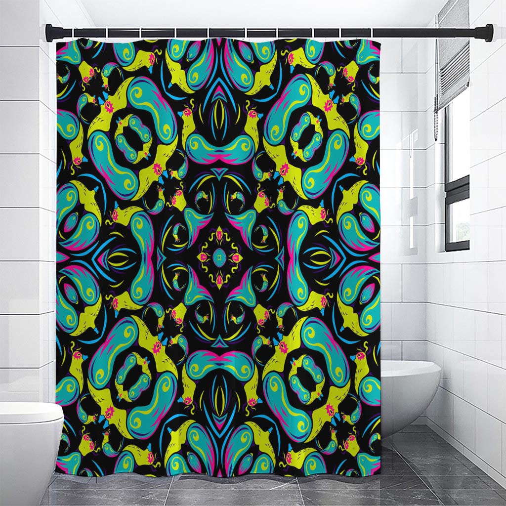 Ornament Psychedelic Trippy Print Shower Curtain