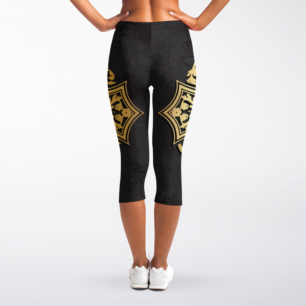 Ornamental Golden Cross Print Women's Capri Leggings