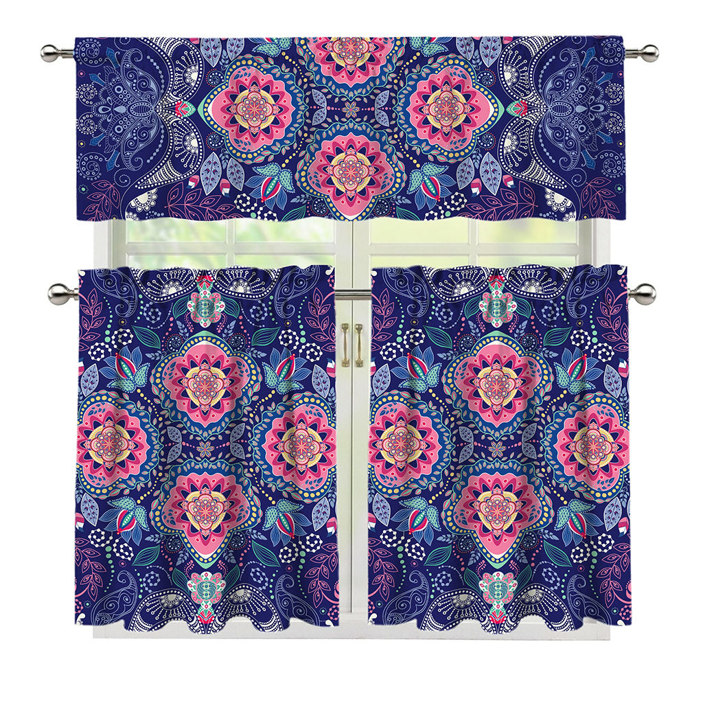 Ornamental Paisley Mandala Print 3 Piece Kitchen Curtains