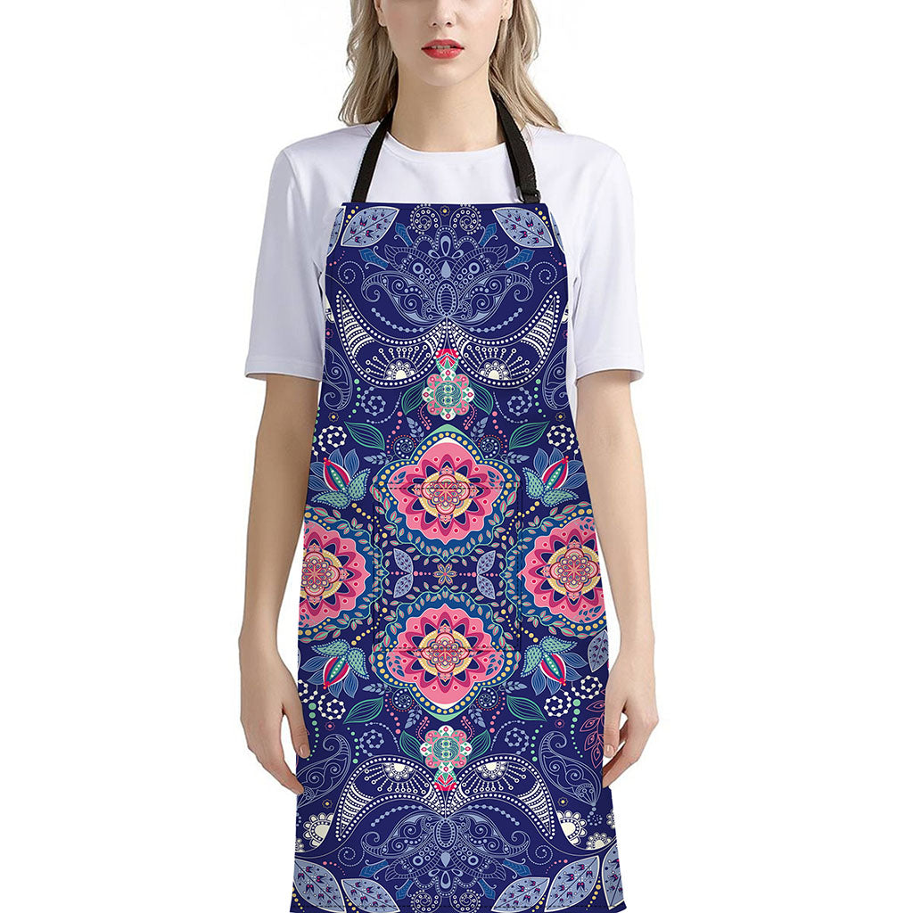 Ornamental Paisley Mandala Print Bib Apron With Pocket