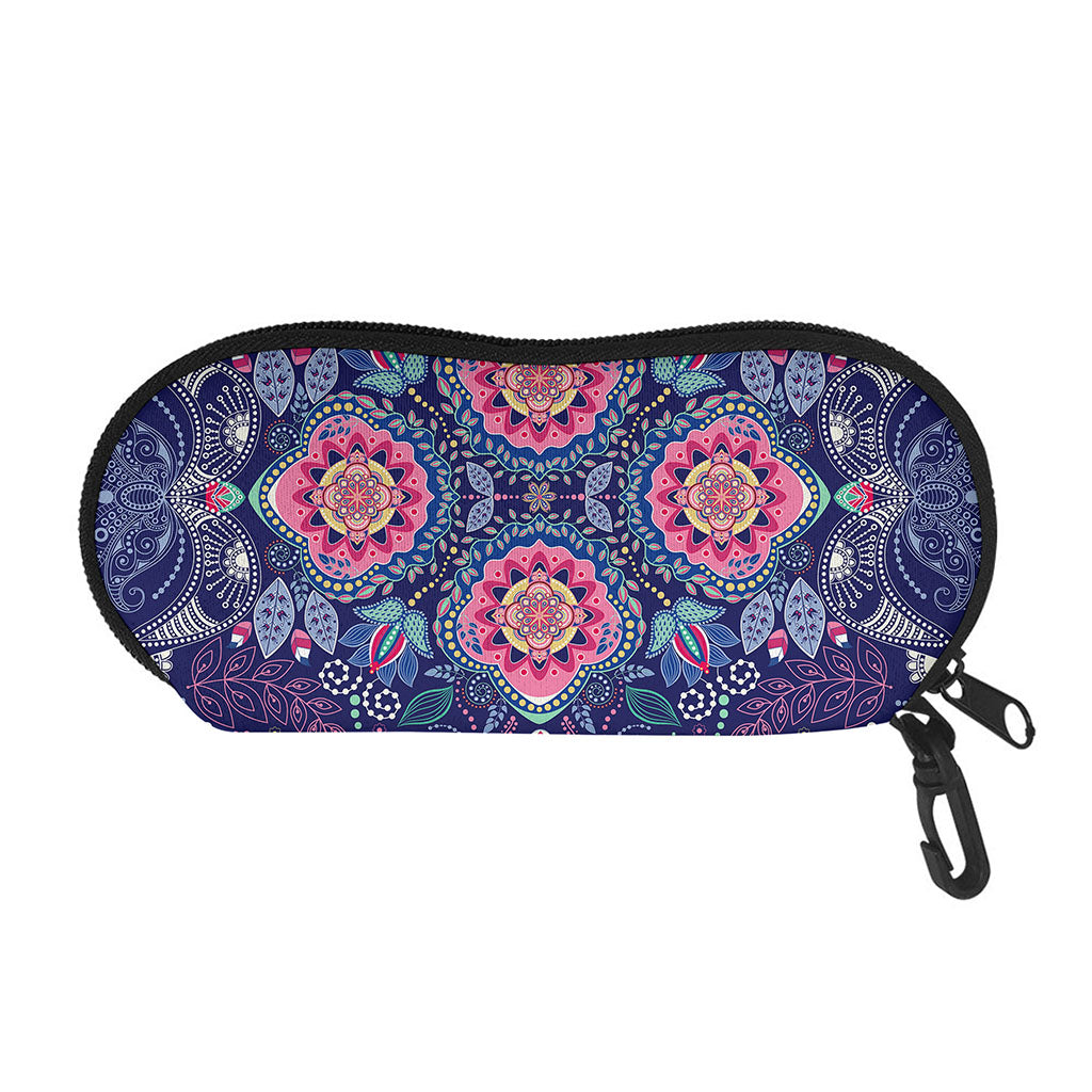 Ornamental Paisley Mandala Print Glasses Case