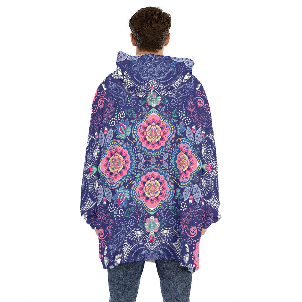 Ornamental Paisley Mandala Print Hoodie Blanket