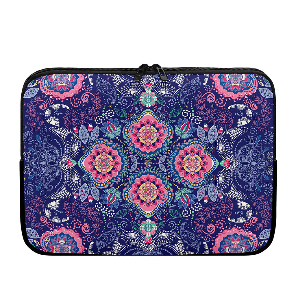 Ornamental Paisley Mandala Print Laptop Sleeve