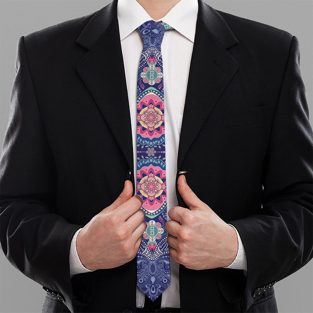 Ornamental Paisley Mandala Print Necktie